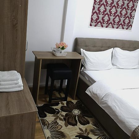 Casa Hortensia Tasnad Εξωτερικό φωτογραφία